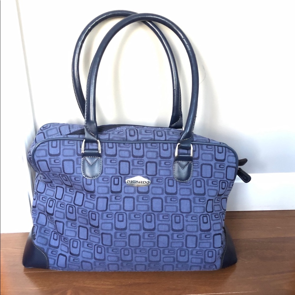 Ricardo Travel Bag